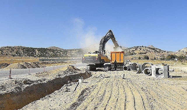 KOSKİ'den Sarayköy Mahallesi'ne 4.6 Kilometre Yeni Kanalizasyon Şebekesi