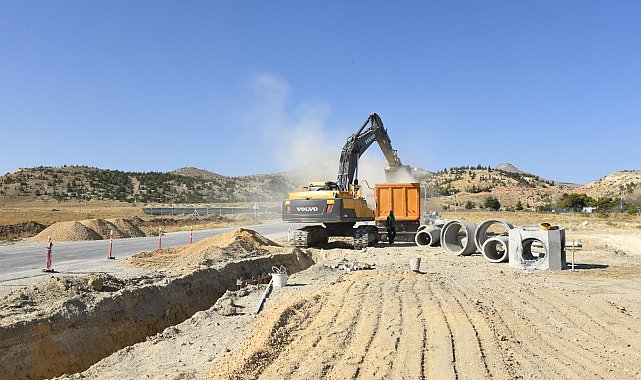 KOSKİ’den Sarayköy Mahallesi’ne yeni kanalizasyon şebekesi