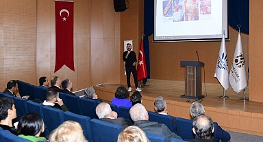 Mobilya Akademi'de "Neden Tasarım" semineri