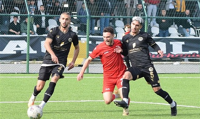 Nilüfer Belediye FSK, Burhaniye Belediyespor'u 5-1 mağlup etti