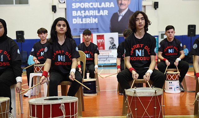 Nilüfer’de özel çocukların gösterisi alkış aldı