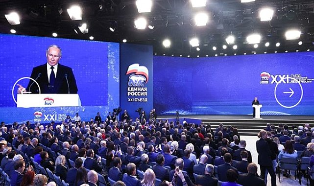 Putin, Birleşik Rusya Siyasi Partisinin 21. kongresinde toplantıya katıldı