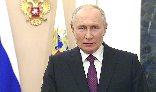 Putin, Rus Askeri ve Vatansever Gençlik Ordusu Kongresi'nde konuştu