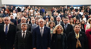 Rektör Prof. Dr. Budak, “2024 yılını 'Ege Üniversitesine Vefa Yılı' ilan ediyorum