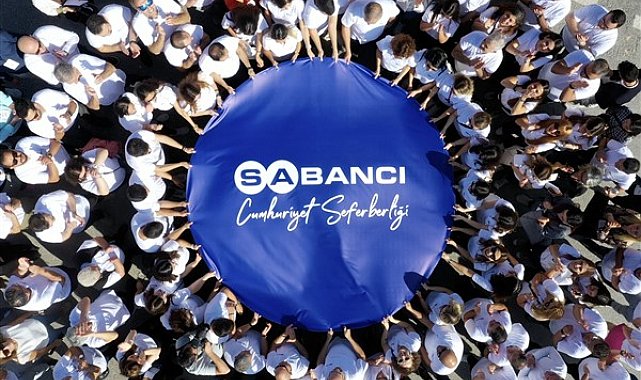 Sabancı Topluluğu, Cumhuriyetin 100. yılını 10 bini aşkın gönüllüsüyle çalışarak kutladı