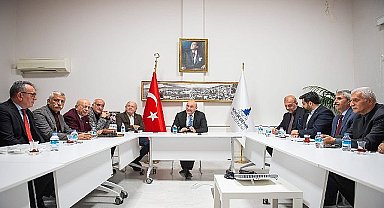 Sivil inisiyatifin Başkan Soyer'e desteği büyüyor Soyer: “İzmir olarak bir ebru topluluğuyuz