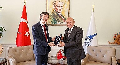Soyer İtalya'nın İzmir Konsolosu Daniele Bianchi'yi ağırladı
