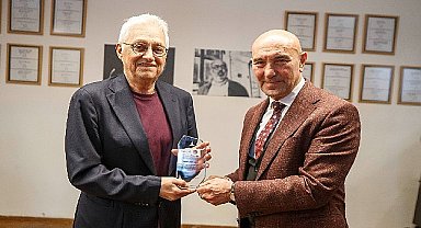 Tarihi Havagazı Fabrikası, Süreyya Berfe ve Orhan Koloğlu'nun kişisel kütüphanelerine ev sahipliği yapıyor