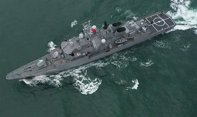 TCG Büyükada korveti, HS Navarinon ile eğitimler icra etti