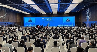 UCLG Başkan Altay Çin'de Dünya Belediyelerine Hitap Etti