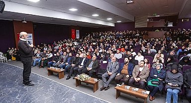 Yazar Savaş Barkçin Caniklilerle Buluştu