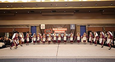 7 Bölge Halk Oyunları'na yoğun ilgi