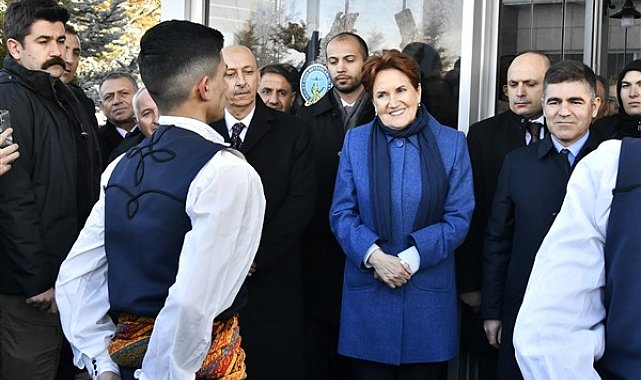 Akşener'den