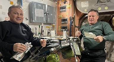 Alper Gezeravcı'nın uzaydaki yemek fotoğrafına "Tahanlı" yanıt!