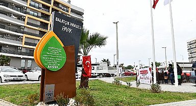 Başkan Gümrükçü Balatçık'ta Parkı Açtı Öğrenci Yurdunun Müjdesini Verdi