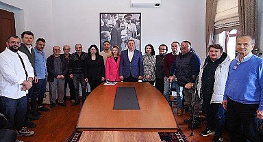 Başkan Mesut Ergin ayvalıklı gazetecilerle buluştu 