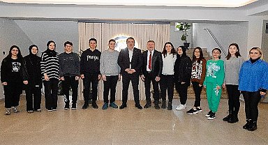 Başkan Savran gençlerle buluştu 