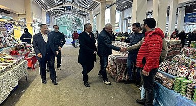 Başkan Topaloğlu'ndan Pazar ziyareti