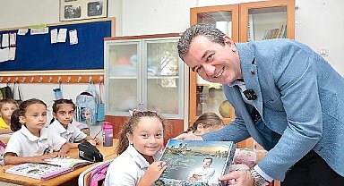 Bergama Belediyesi'den ilçe genelindeki tüm öğrencilere destek 