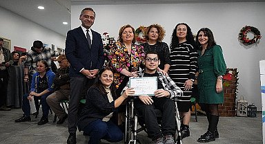 Beylikdüzü Engelsiz Yaşam Merkezi'nde karne heyecanı