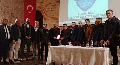 Bursa'da 'Bir Kelam Bir Kitap'