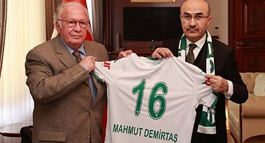 Bursaspor Yönetim Kurulu, Vali Demirtaş'ı ziyaret etti