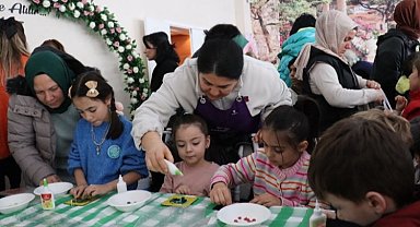 Çocuklar İzmit Çocuk Festivali'nde eğleniyor