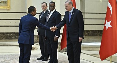 Cumhurbaşkanı Erdoğan'a 4 ülkeden güven mektubu