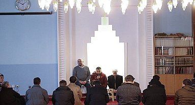 Deü'de şehitler mevlit ve dualarla anıldı 