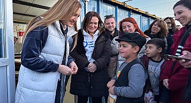 DEÜ'den THE'nın Asya ödüllerinde final başarısı 