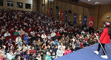 Dilovası'nda çocuklar doyasıya eğlendi