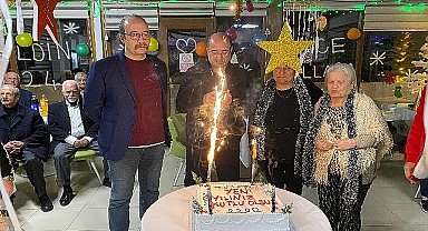 Gemlik Belediyesi yaşlı konuk evinde yılbaşı sevinci