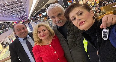 İhsan Taş yeni filmini sinema salonunda izledi