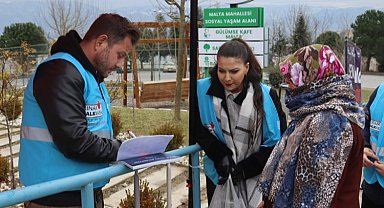 İzmit Belediyesi vatandaşın taleplerini dinliyor