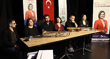 İzmit'te çocuklar sanatla buluşuyor