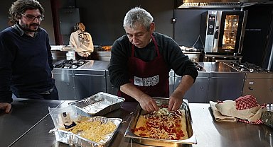 Kadınlar Pancar Deposu'nda