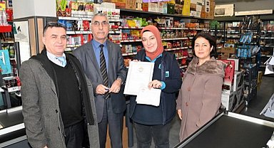 Karabağlar Belediyesi'nden esnafa büyük kolaylık