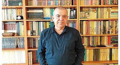 Kemeraltı'ndaki altyapı çalışmalarından asırlık su boruları çıktı