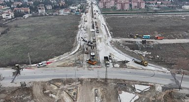 Konya'da Necmettin Erbakan Caddesi'nde yoğun çalışma