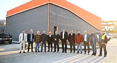 Maşukiye kapalı spor salonu'nda son çalışmalar 