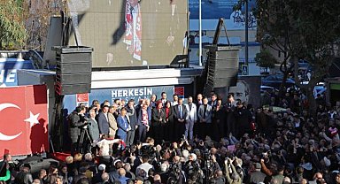 Muhittin Böcek'e Ankara dönüşü coşkulu karşılama