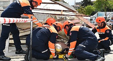 Mustafakemalpaşa'da hizmetin sınırı yok 