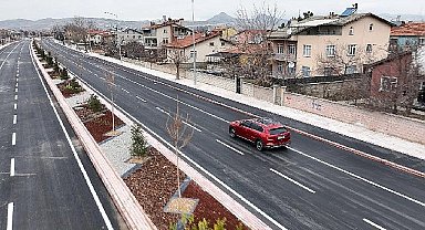 Necmettin Erbakan Caddesi'nin Üçüncü Etabında İlk Sürüşü Başkan Altay Yaptı