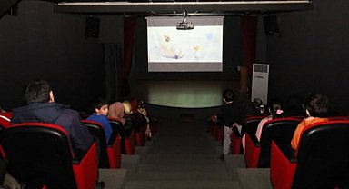 Sakarya'nın minikleri Büyükşehir'in etkinlikleriyle eğleniyor