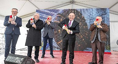 Soyer: “2025 yılının Aralık ayında tünelin sonundaki ışığı göreceğiz