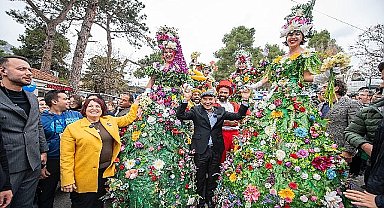 Soyer: “Akdeniz'in en büyük koku bahçesi Karaburun'dur