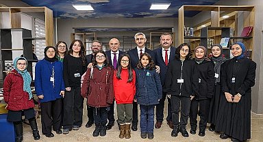 Şule Yüksel Şenler kütüphanesi hizmete açıldı 