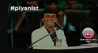 Türk Eğitim Vakfı, Usta Sanatçı Ferdi Özbeğen'i Piyanist Şarkısı ile Anıyor