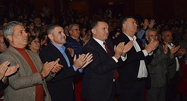 Uğur Mumcu ve demokrasi şehitleri Yenişehir'de anıldı
