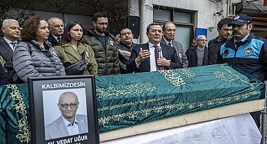Vedat Uğur'a Konak Belediyesi'nde son veda